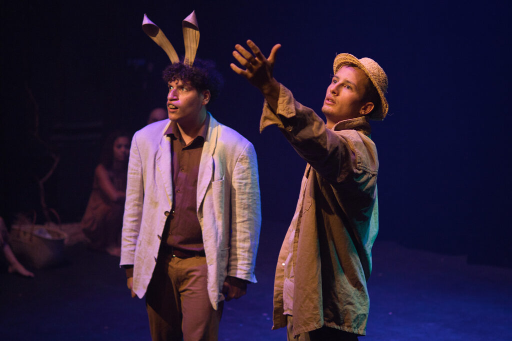 "Un songe" le spectacle de Lakadémi Komidi, formation de théâtre à La Réunion, présenté au théâtre des Gémeaux du festival d'Avignon Off 2025