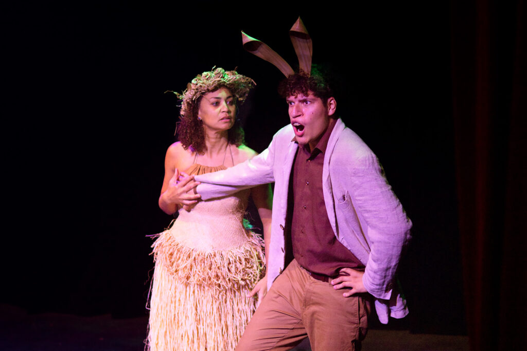 "Un songe" le spectacle de Lakadémi Komidi, formation de théâtre à La Réunion, présenté au théâtre des Gémeaux du festival d'Avignon Off 2025