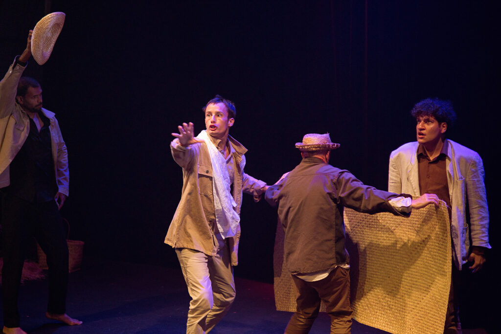 "Un songe" le spectacle de Lakadémi Komidi, formation de théâtre à La Réunion, présenté au théâtre des Gémeaux du festival d'Avignon Off 2025