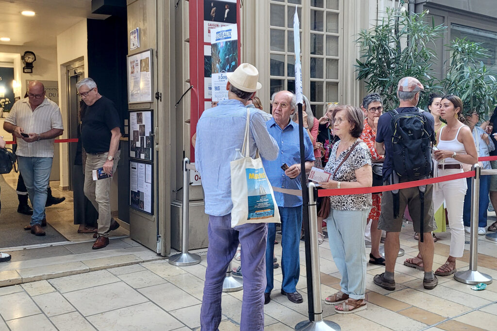 "Un songe" le spectacle de Lakadémi Komidi, formation de théâtre à La Réunion, présenté au théâtre des Gémeaux du festival d'Avignon Off 2025