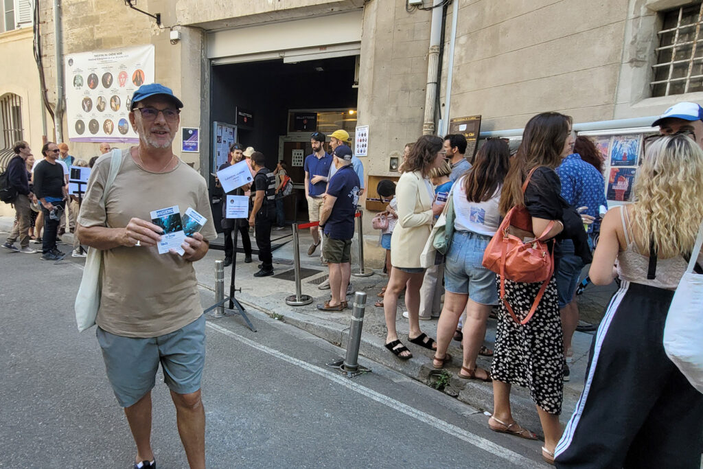 "Un songe" le spectacle de Lakadémi Komidi, formation de théâtre à La Réunion, présenté au théâtre des Gémeaux du festival d'Avignon Off 2025