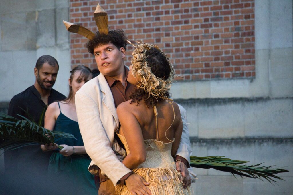 "Un songe" la création de Lakadémi Komidi présentée au Mois Molière de Versailles