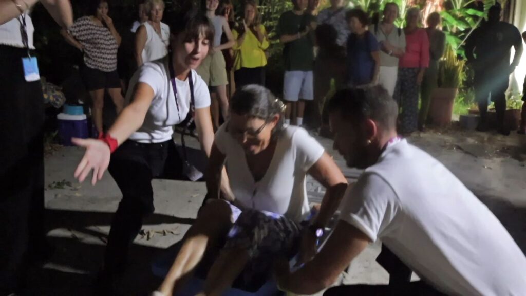 Session 3: "Théâtre immersif", formation de Lakadémi Komidi 2026 animée par Simon Hanukai