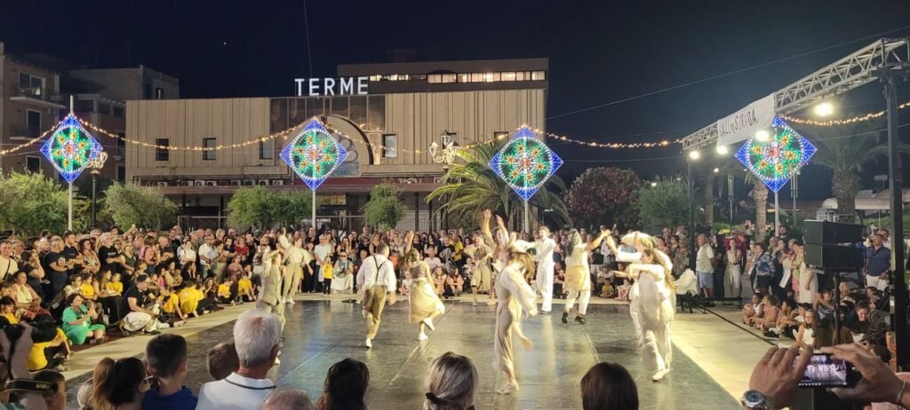 Festival Salinstrada, stage Erasmus de Lakadémi Komidi à San Margherita di Savoia (Italie)