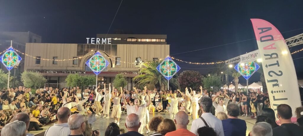 Festival Salinstrada, stage Erasmus de Lakadémi Komidi à San Margherita di Savoia (Italie)